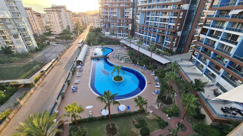 شقة ضمن مجمع فاخر في الانيا - تصميم غرفة وصالة -في جيكجلي / الانيا 