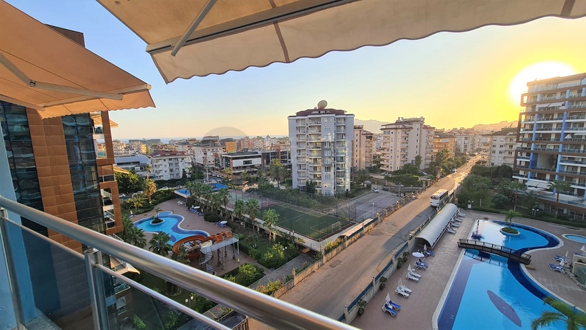 شقة ضمن مجمع فاخر في الانيا - تصميم غرفة وصالة -في جيكجلي / الانيا 