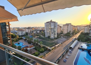 شقة ضمن مجمع فاخر في الانيا - تصميم غرفة وصالة -في جيكجلي / الانيا 