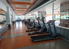 شقة ضمن مجمع فاخر في الانيا - تصميم غرفة وصالة -في جيكجلي / الانيا 