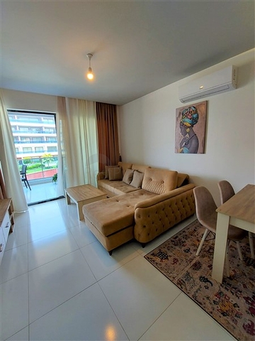 مجمعات سكنية فاخرة في الانيا - شقة غرفة وصالة مفروشة -في كارجيجاك / الانيا 