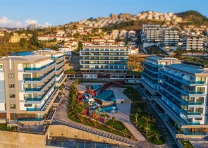 مجمعات سكنية فاخرة في الانيا - شقة غرفة وصالة مفروشة -في كارجيجاك / الانيا 