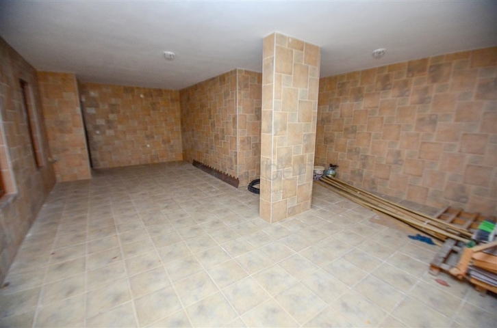 فلل للبيع في الانيا - فيلا 3 غرف وصالة واسعة -ضمن مجمع -في افسلار / الانيا 