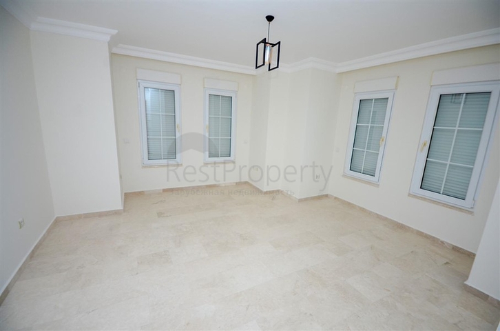 فلل للبيع في الانيا - فيلا 3 غرف وصالة واسعة -ضمن مجمع -في افسلار / الانيا 