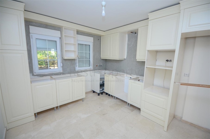 فلل للبيع في الانيا - فيلا 3 غرف وصالة واسعة -ضمن مجمع -في افسلار / الانيا 