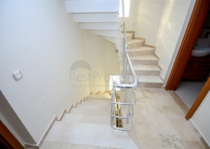 فلل للبيع في الانيا - فيلا 3 غرف وصالة واسعة -ضمن مجمع -في افسلار / الانيا 