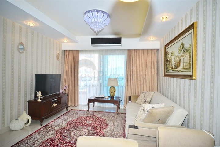 شقة ضمن مجمع خمس نجوم - تصميم 1+1 مفروشة  - في الانيا 