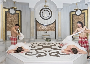 شقة ضمن مجمع خمس نجوم - تصميم 1+1 مفروشة  - في الانيا 