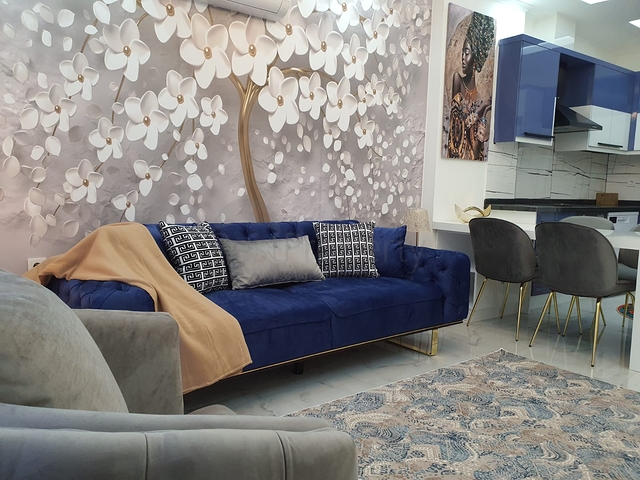 شقة غرفة وصالة جديدة - مفروشة وضمن مجمع سكني في محمودلار / الانيا 