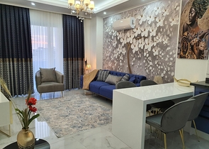 شقة غرفة وصالة جديدة - مفروشة وضمن مجمع سكني في محمودلار / الانيا 