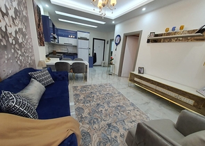 شقة غرفة وصالة جديدة - مفروشة وضمن مجمع سكني في محمودلار / الانيا 