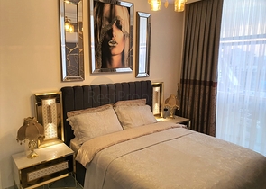 شقة غرفة وصالة جديدة - مفروشة وضمن مجمع سكني في محمودلار / الانيا 