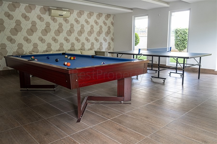 مجمع انيق في اوبا - شقة 2 غرفة وصالة مفروشة -في منطقة اوبا / الانيا 