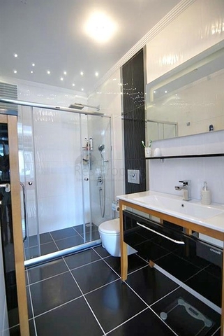 مجمع انيق في اوبا - شقة 2 غرفة وصالة مفروشة -في منطقة اوبا / الانيا 