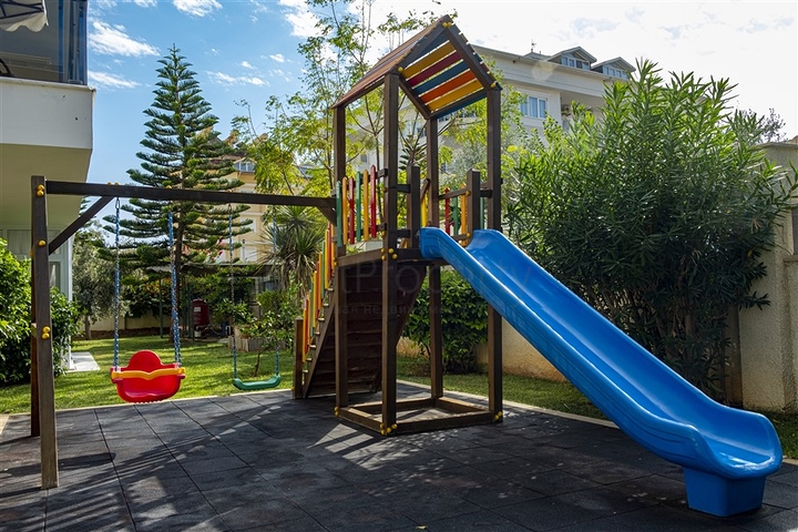 مجمع انيق في اوبا - شقة 2 غرفة وصالة مفروشة -في منطقة اوبا / الانيا 