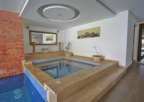 مجمع انيق في اوبا - شقة 2 غرفة وصالة مفروشة -في منطقة اوبا / الانيا 