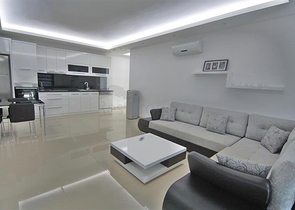 مجمع انيق في اوبا - شقة 2 غرفة وصالة مفروشة -في منطقة اوبا / الانيا 