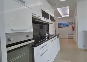 مجمع انيق في اوبا - شقة 2 غرفة وصالة مفروشة -في منطقة اوبا / الانيا 