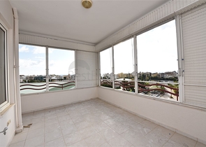 قريبة من شاطئ كليوباترا -دوبلكس 3 غرف وصالة -في مركز الانيا 