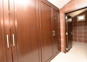 قريبة من شاطئ كليوباترا -دوبلكس 3 غرف وصالة -في مركز الانيا 