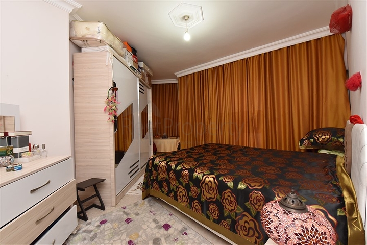 شقة بسعر مناسب في الانيا - غرفتين وصالة مفروشة -ضمن منطقة افسلار 