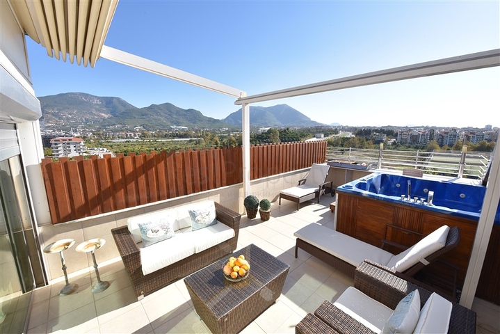 دوبلكس عائلية واسعة  - 5 غرف وصالة -في جيكجلي / الانيا 