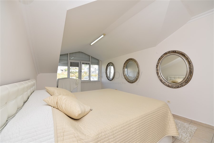 دوبلكس عائلية واسعة  - 5 غرف وصالة -في جيكجلي / الانيا 