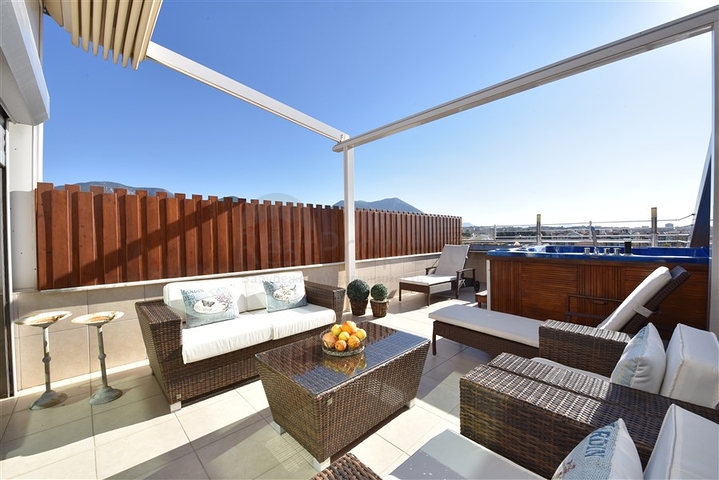 دوبلكس عائلية واسعة  - 5 غرف وصالة -في جيكجلي / الانيا 