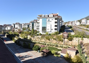 دوبلكس عائلية واسعة  - 5 غرف وصالة -في جيكجلي / الانيا 