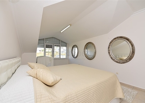 دوبلكس عائلية واسعة  - 5 غرف وصالة -في جيكجلي / الانيا 