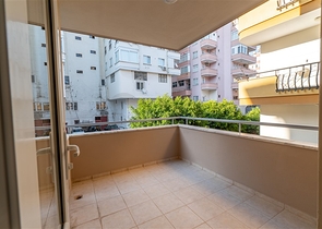 شقق للبيع في مركز الانيا - غرفتين وصالة مفروشة -الانيا 