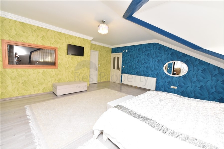 منزل العائلة - دوبلكس واسعة 5 غرف وصالة -في جيكجلي / الانيا 