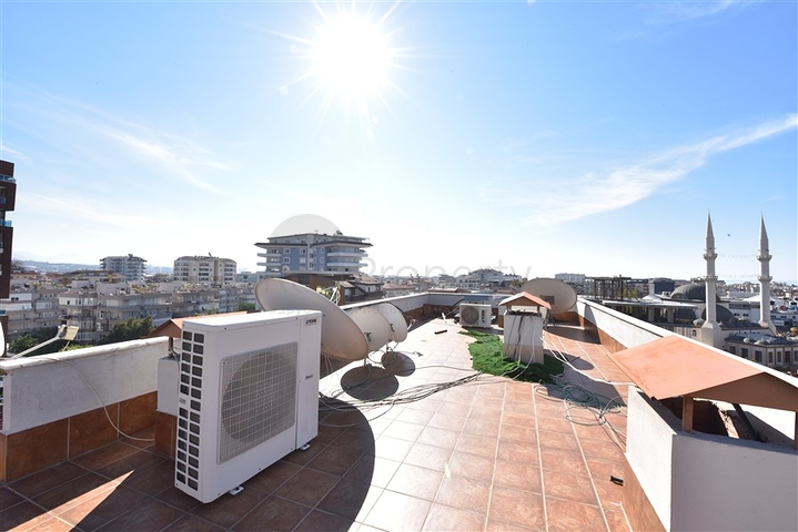 منزل العائلة - دوبلكس واسعة 5 غرف وصالة -في جيكجلي / الانيا 