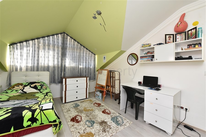 منزل العائلة - دوبلكس واسعة 5 غرف وصالة -في جيكجلي / الانيا 