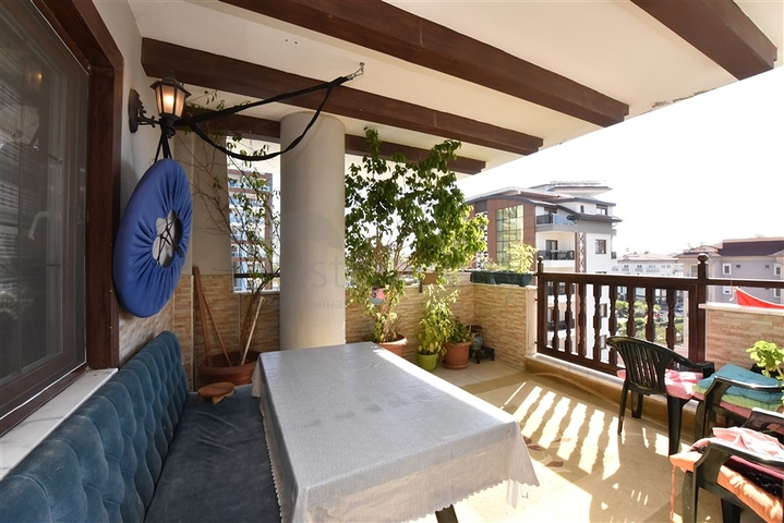 منزل العائلة - دوبلكس واسعة 5 غرف وصالة -في جيكجلي / الانيا 