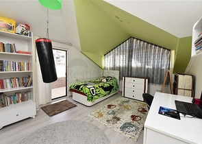 منزل العائلة - دوبلكس واسعة 5 غرف وصالة -في جيكجلي / الانيا 