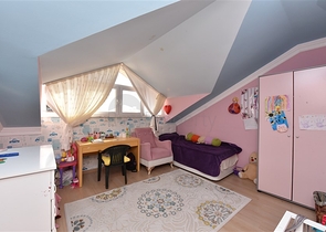 منزل العائلة - دوبلكس واسعة 5 غرف وصالة -في جيكجلي / الانيا 