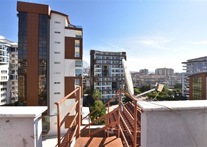 منزل العائلة - دوبلكس واسعة 5 غرف وصالة -في جيكجلي / الانيا 