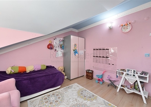 منزل العائلة - دوبلكس واسعة 5 غرف وصالة -في جيكجلي / الانيا 