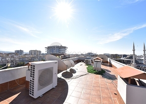 منزل العائلة - دوبلكس واسعة 5 غرف وصالة -في جيكجلي / الانيا 