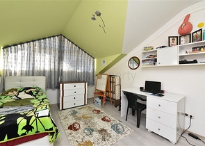 منزل العائلة - دوبلكس واسعة 5 غرف وصالة -في جيكجلي / الانيا 