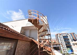 منزل العائلة - دوبلكس واسعة 5 غرف وصالة -في جيكجلي / الانيا 