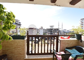 منزل العائلة - دوبلكس واسعة 5 غرف وصالة -في جيكجلي / الانيا 