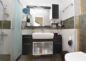 منزل العائلة - دوبلكس واسعة 5 غرف وصالة -في جيكجلي / الانيا 