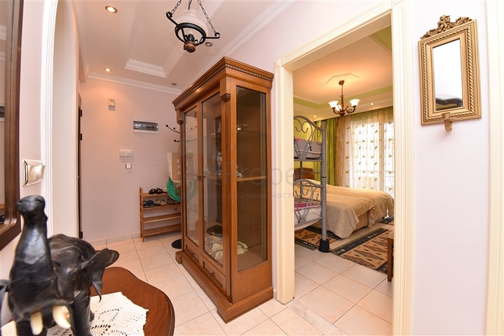 شقق للبيع في اوبا - غرفتين وصالة -مفروشة -قريبة من البحر 