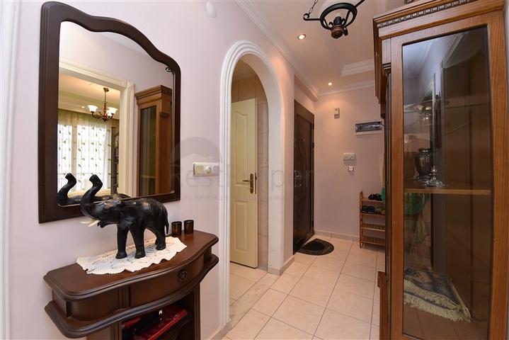 شقق للبيع في اوبا - غرفتين وصالة -مفروشة -قريبة من البحر 