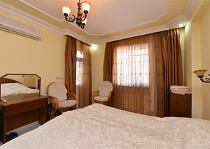 شقق للبيع في اوبا - غرفتين وصالة -مفروشة -قريبة من البحر 