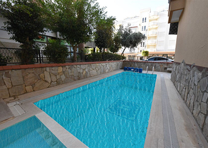 شقق للبيع في اوبا - غرفتين وصالة -مفروشة -قريبة من البحر 