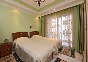 شقق للبيع في اوبا - غرفتين وصالة -مفروشة -قريبة من البحر 