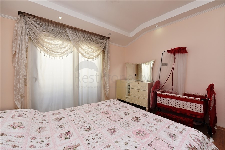 عقارات للبيع في مركز الانيا - دوبلكس مفروشة -3 غرف وصالة .